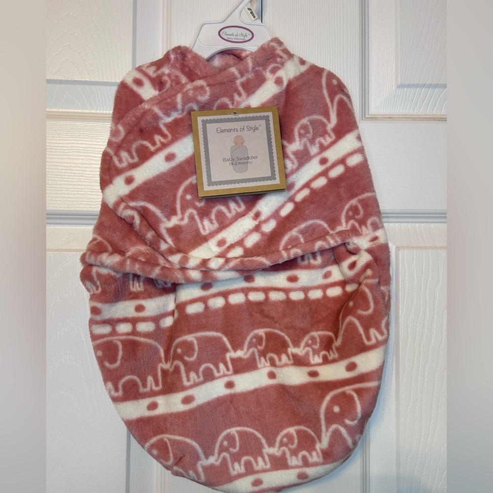 Elements of Style Pink/White Elephant Fleece Infant Swaddler Size 0-3 Months